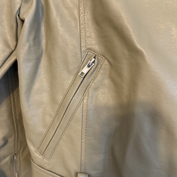 Zenana Olive Green Faux Leather Moto Jacket – Size Large, NWT - Picture 4 of 4